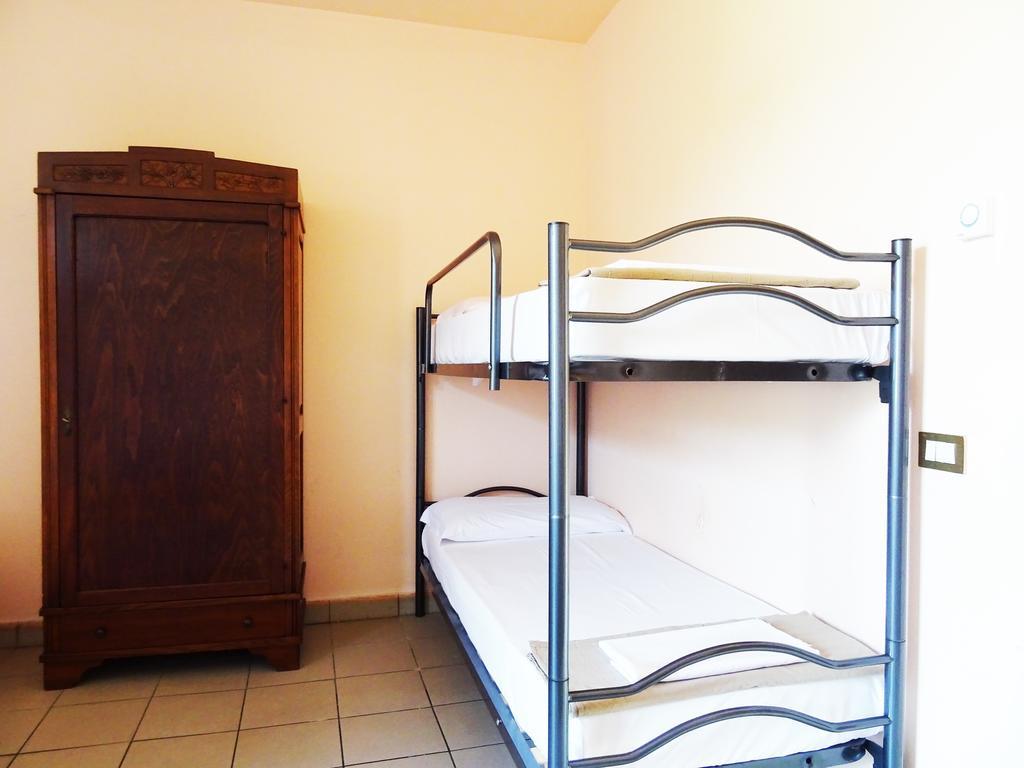 Victoria Hotels Carso Camnago Volta Exterior photo