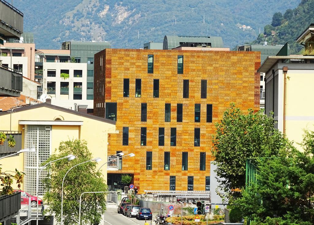 Victoria Hotels Carso Camnago Volta Exterior photo